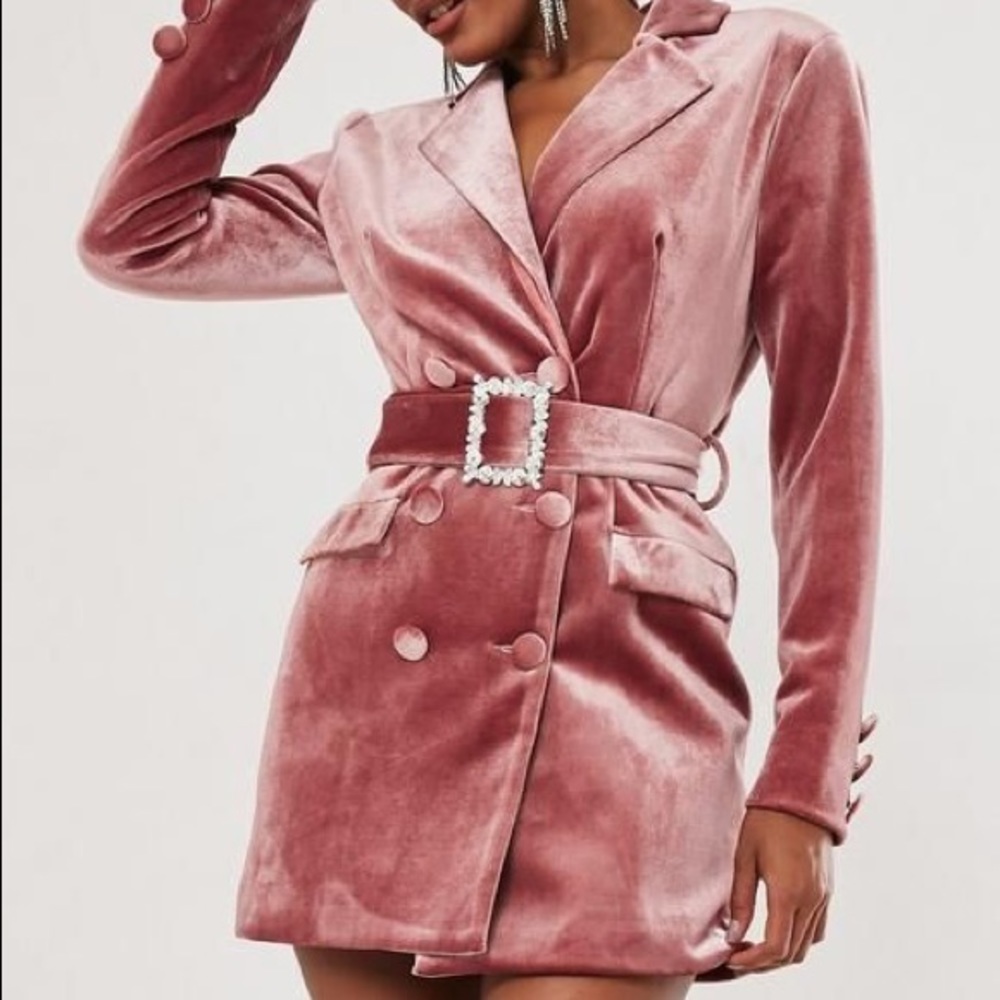Elegant Pink Velvet Blazer Dress